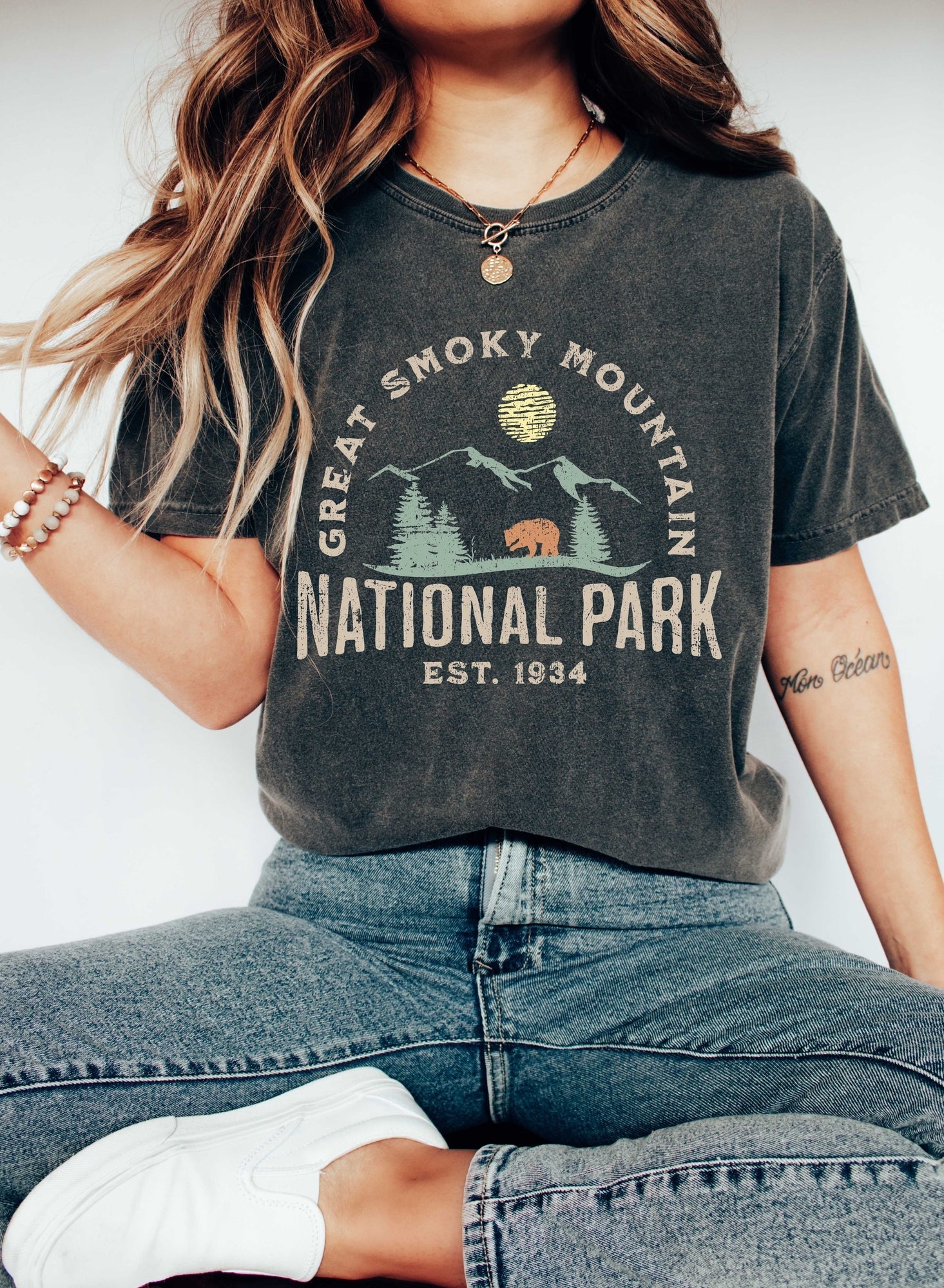 Great Smoky Mountain National Park Retro Edition Vintage Landscape Comfort Colors Tee
