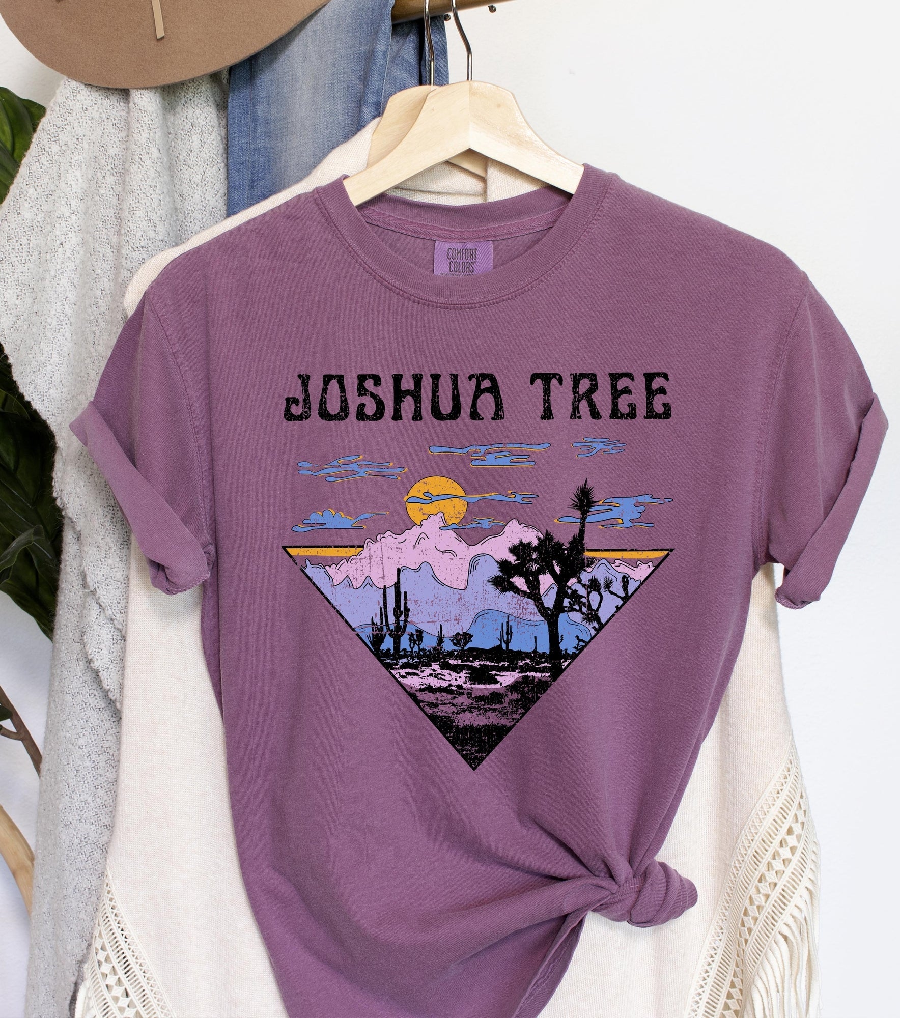 Joshua Tree National Park Retro Vintage Sunset Landscape Edition Comfort Colors Tee