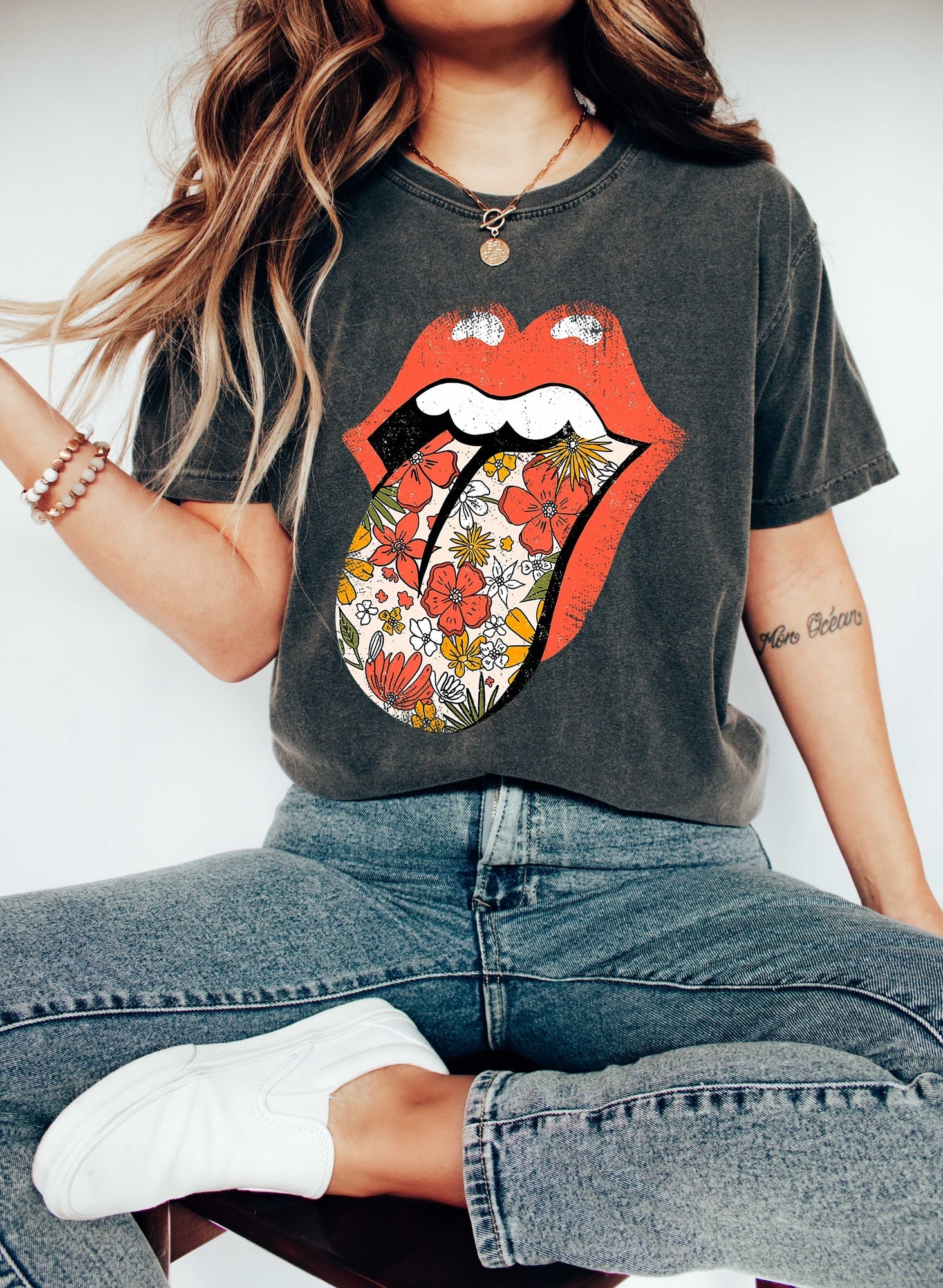 Retro Lips Rock And Roll Limited Edition Vintage Graphic Artwork Collection Comfort Colors Tee