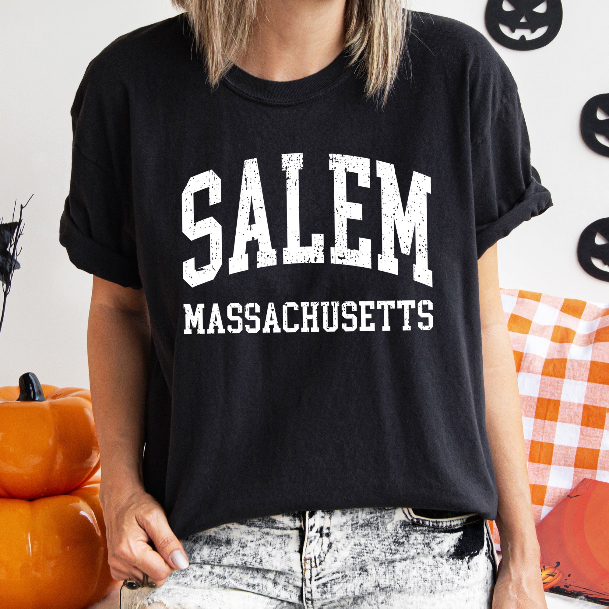 Salem Massachusetts Retro Halloween Vintage Poster Style Collector Edition Comfort Colors Tee