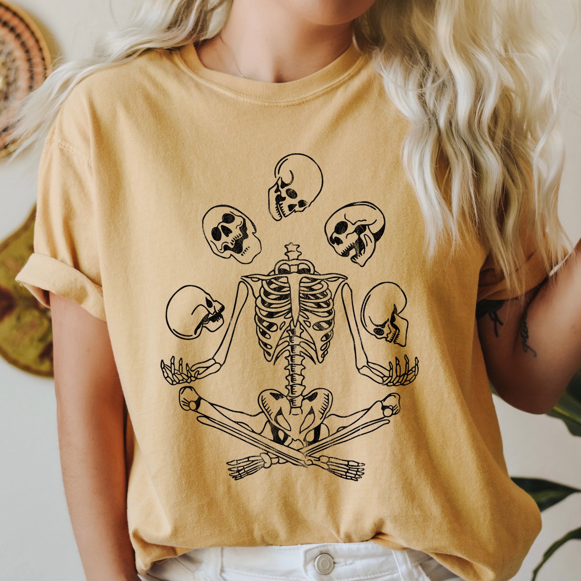 Skeleton Juggling Retro Halloween Vintage Spooky Parade Illustration Comfort Colors Tee