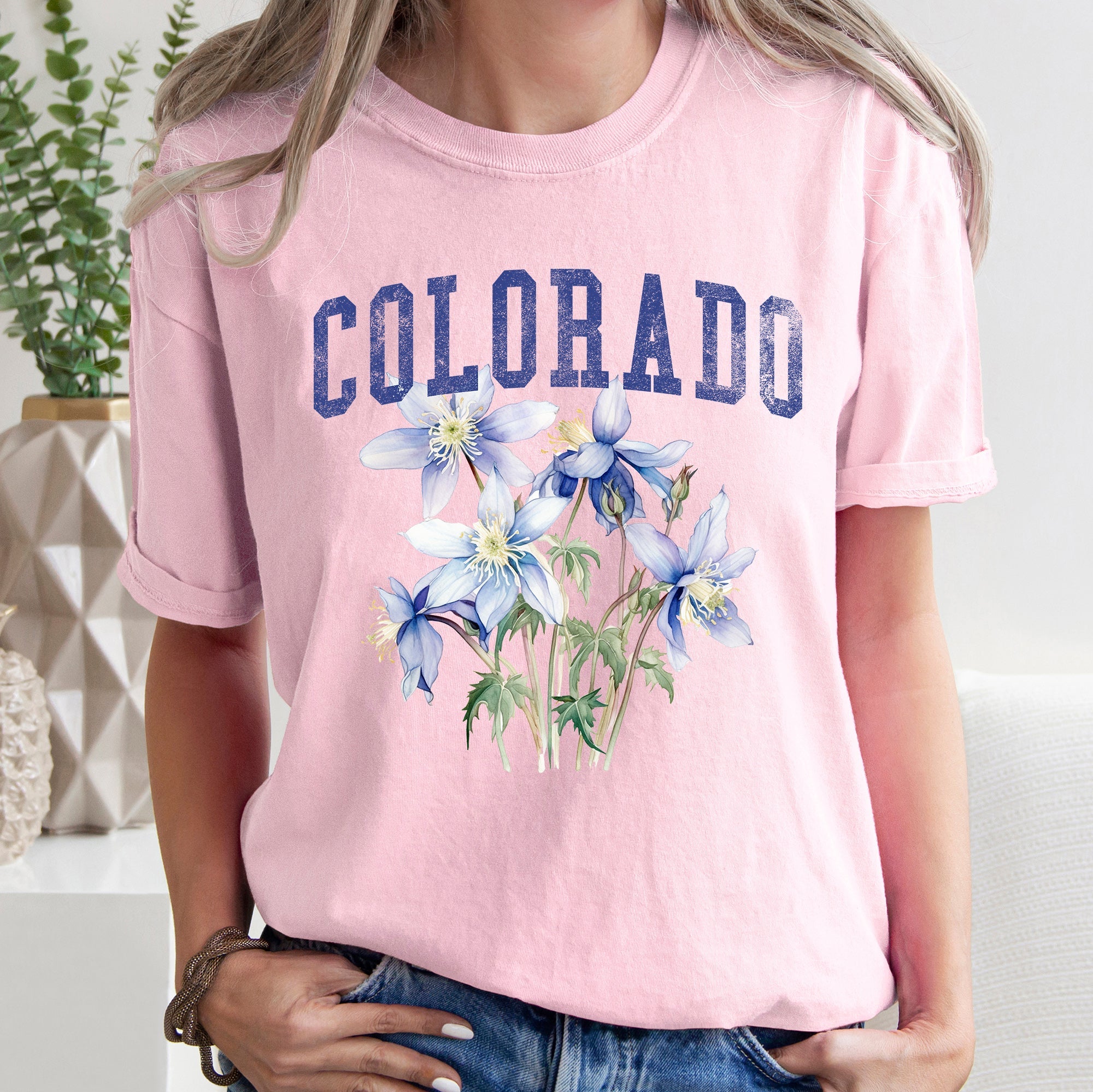 Colorado State Flower Classic Script Emblem Edition Vintage Inspired Bold Lettering Comfort Colors Tee