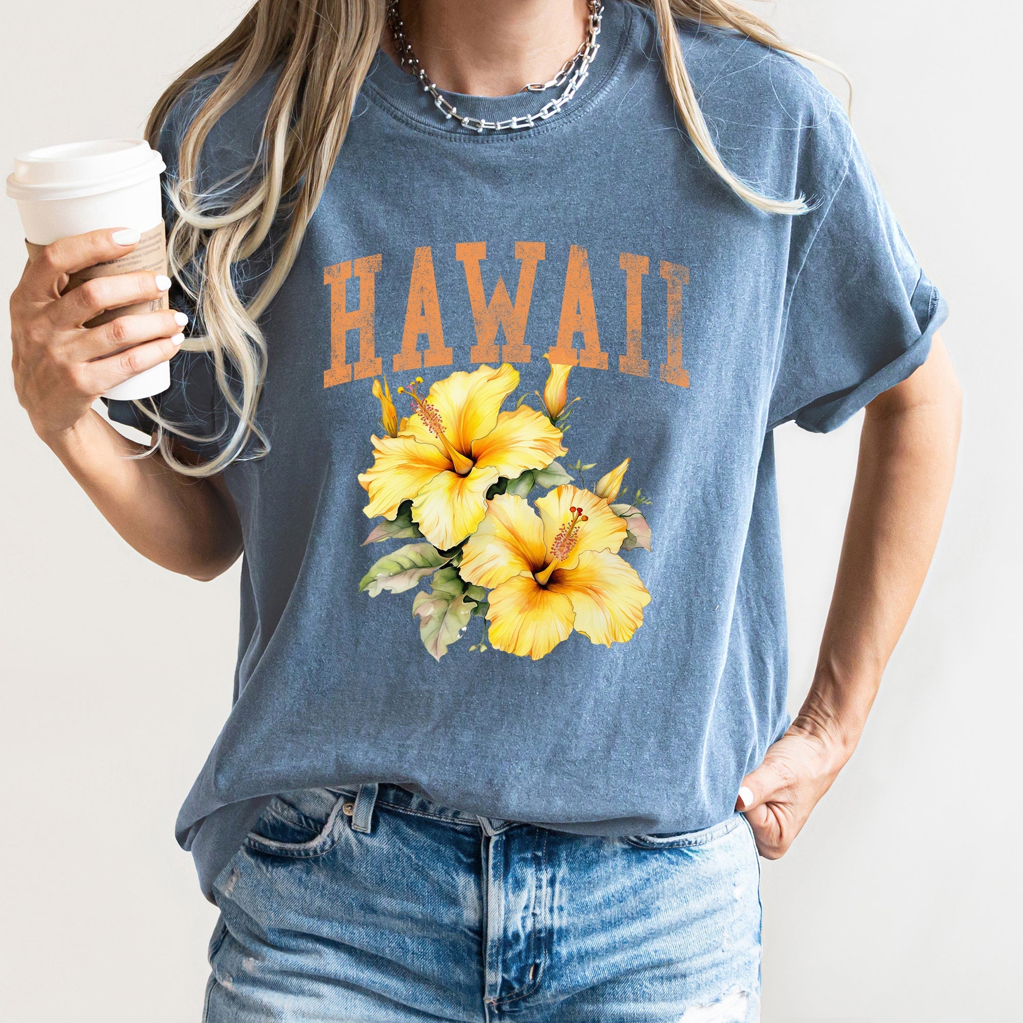 Hawaii State Flower Hibiscus Bloom Aloha By The Sea Sunset Pattern Comfort Colors Tee