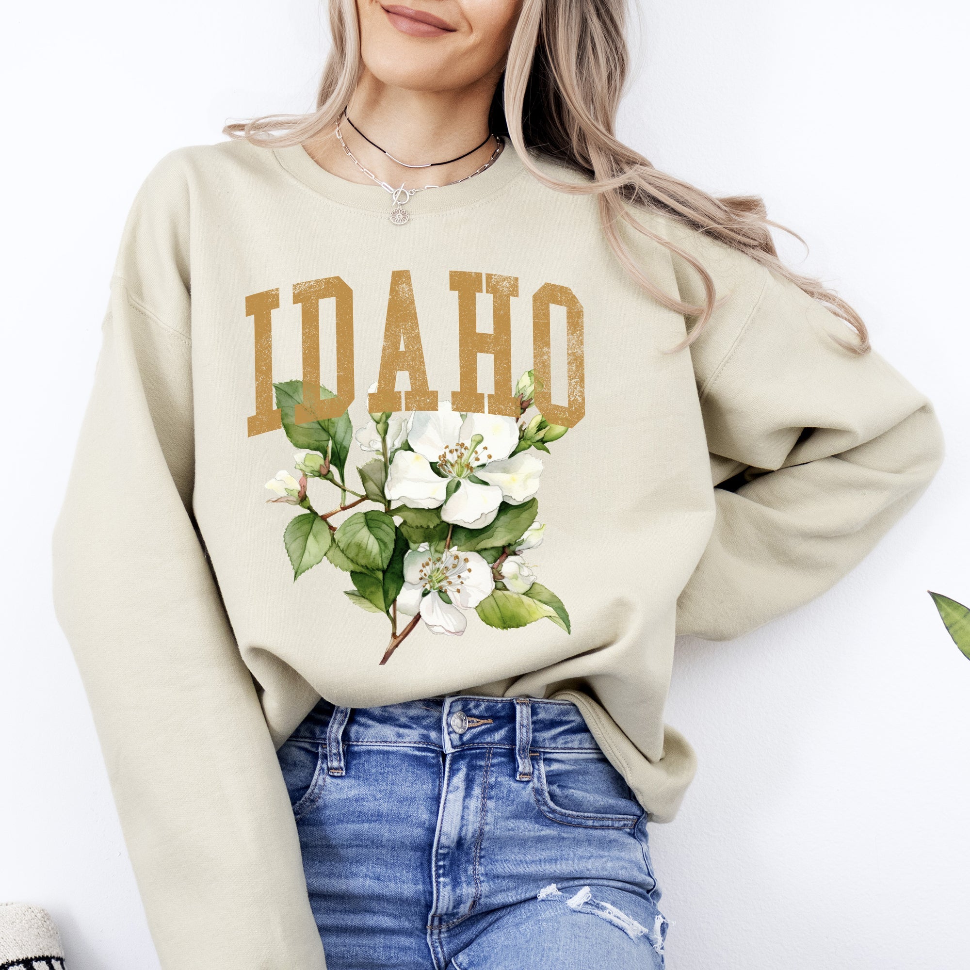 Idaho State Flower Botanical Emblem Artwork Celebrating Northwest Beauty And Home State Pride Sweatshirt