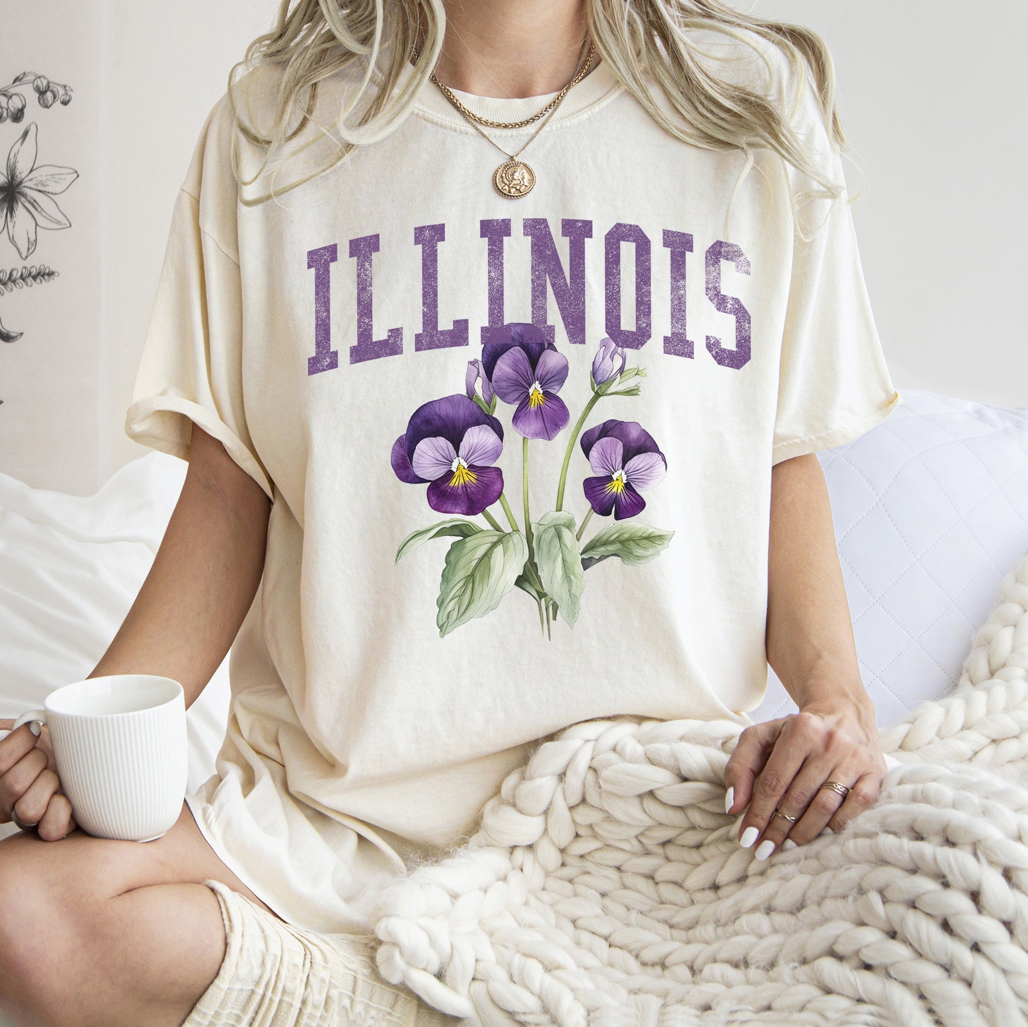 Illinois State Flower Everyday Wear Vintage Limited Edition Soft Comfort Colors Tee