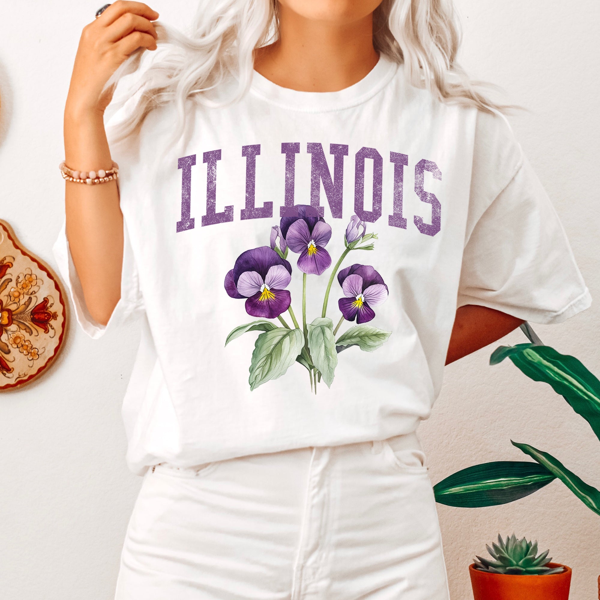 Illinois State Flower Everyday Wear Vintage Limited Edition Soft Comfort Colors Tee