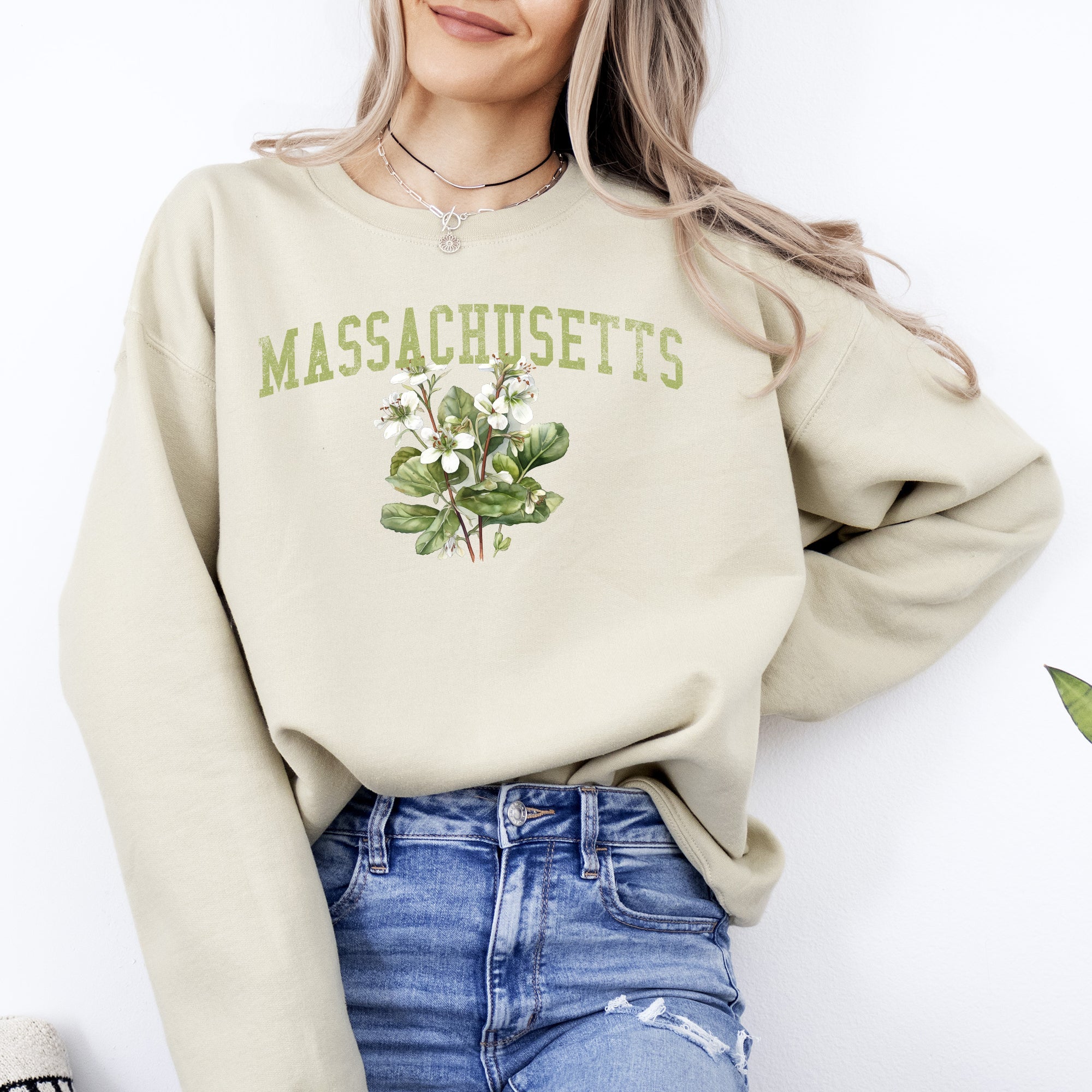 Massachusetts State Flower Emblem Celebrating Bay State Heritage Artwork Sweatshirt