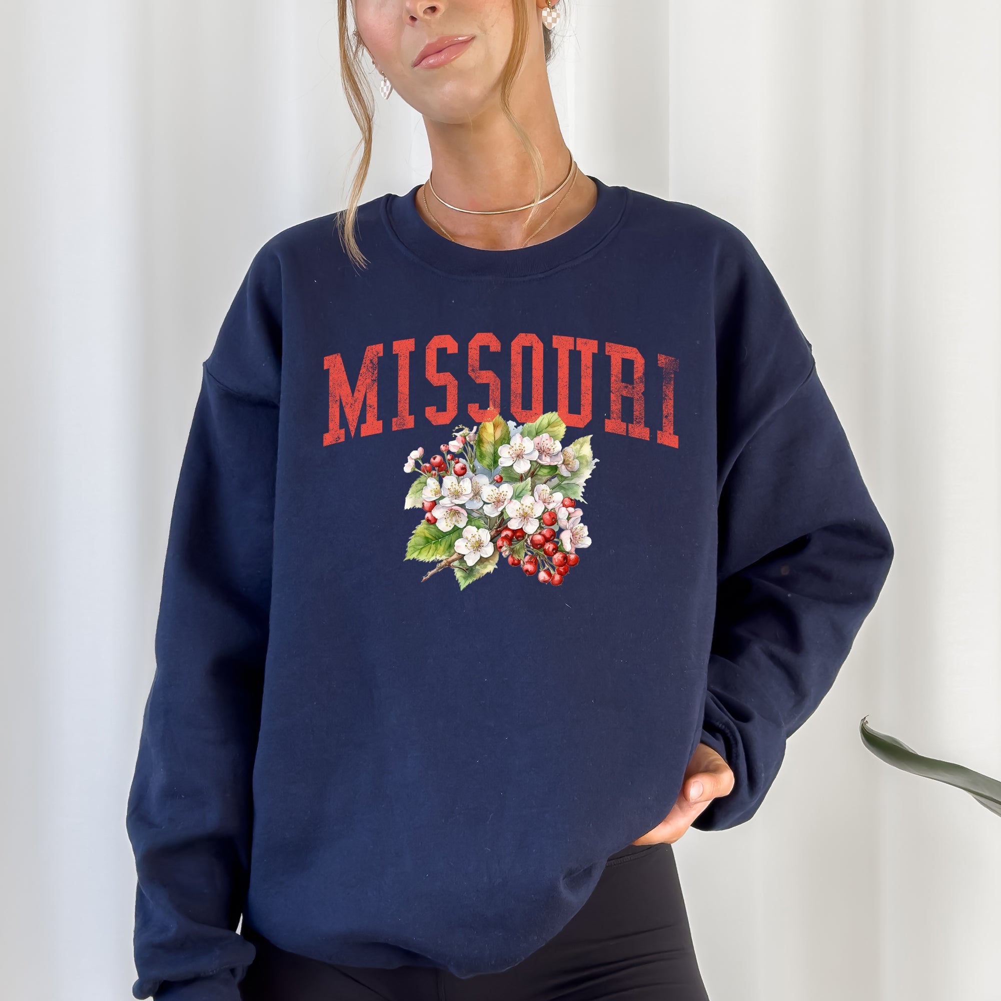 Missouri State Flower Illustrated Heritage Collection Botanical Graphic Sweatshirt