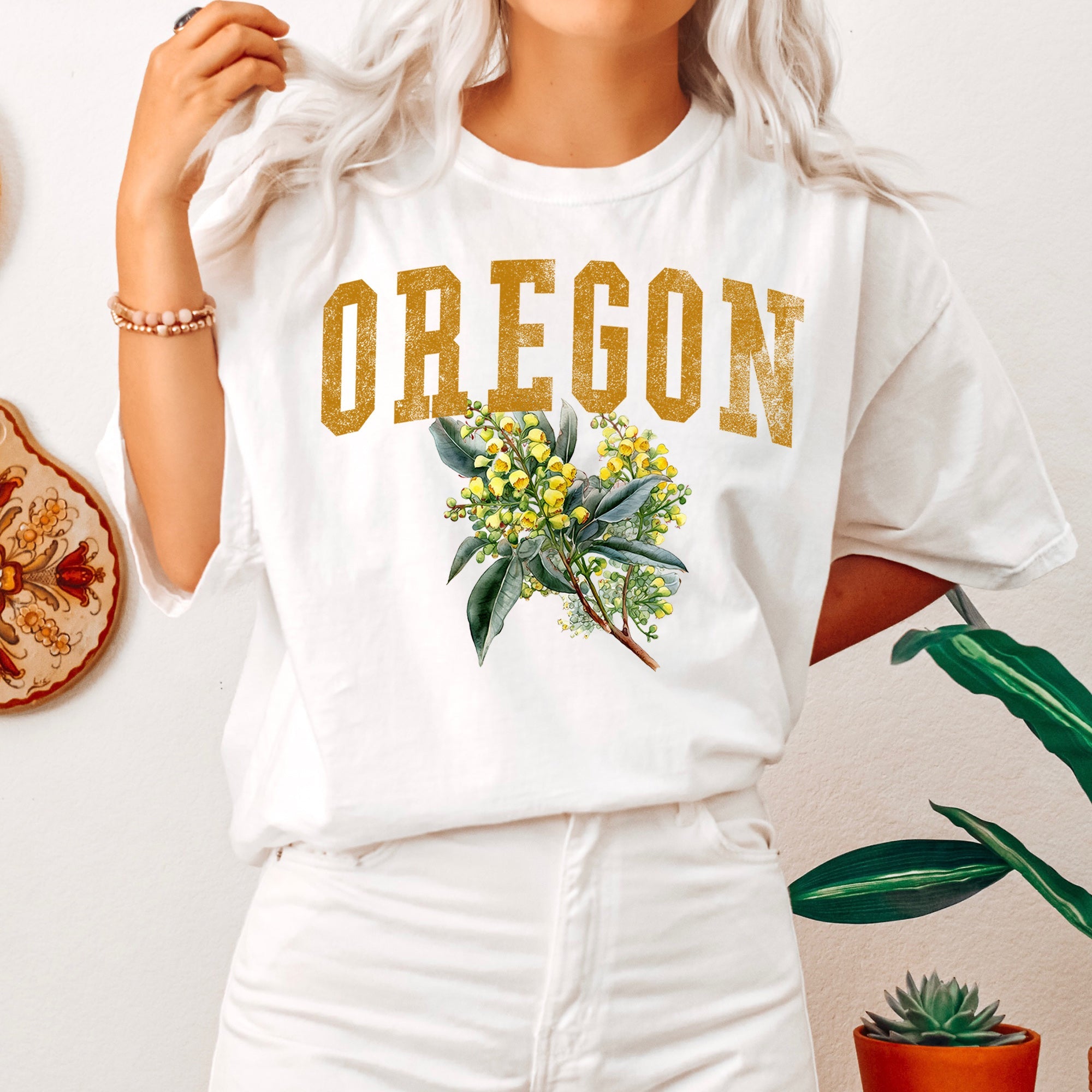 Oregon State Flower Vintage Script Emblem Art Print Limited Edition Comfort Colors Tee