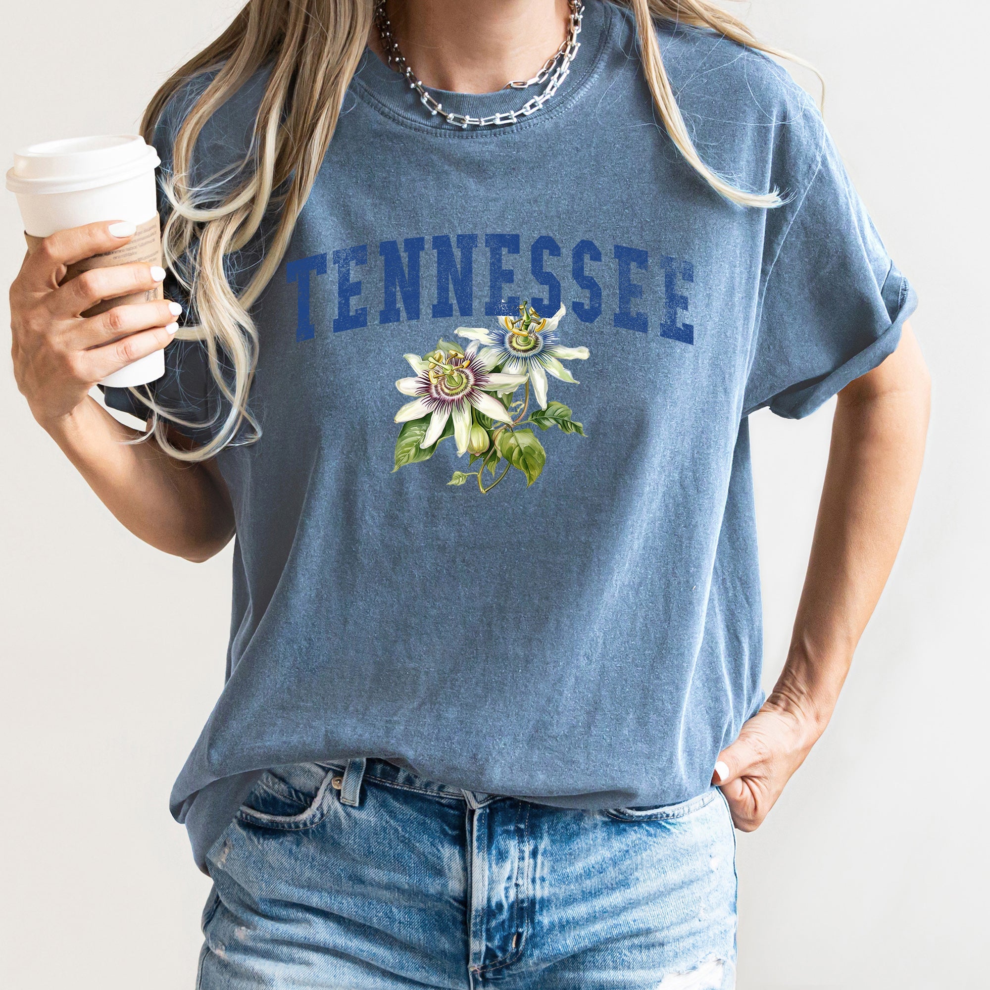 Tennessee State Flower Vintage Botanical Emblem Floral Design Comfort Colors Tee