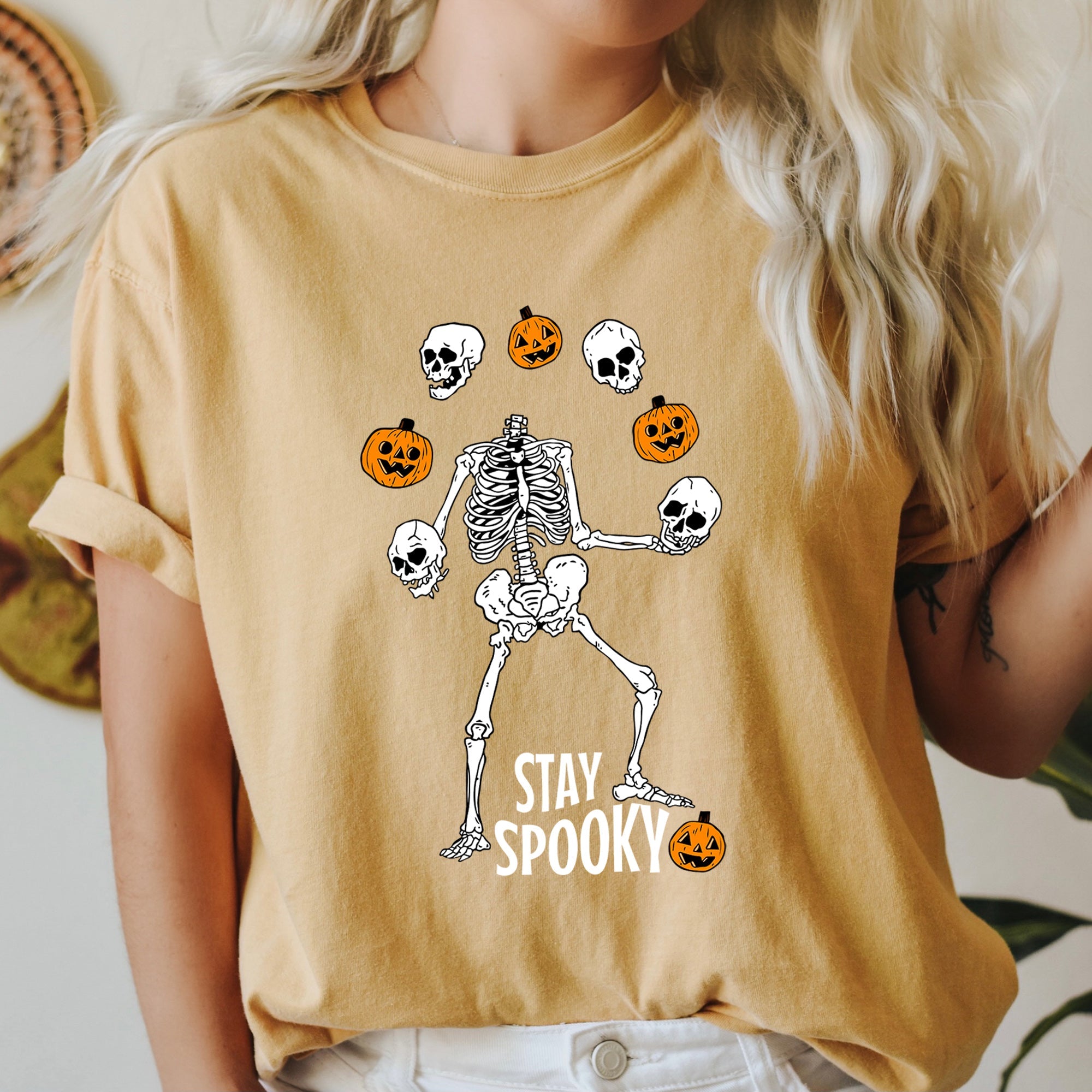 Stay Spooky Juggling Skeleton Retro Halloween Vintage Night Sky Illustration Comfort Colors Tee