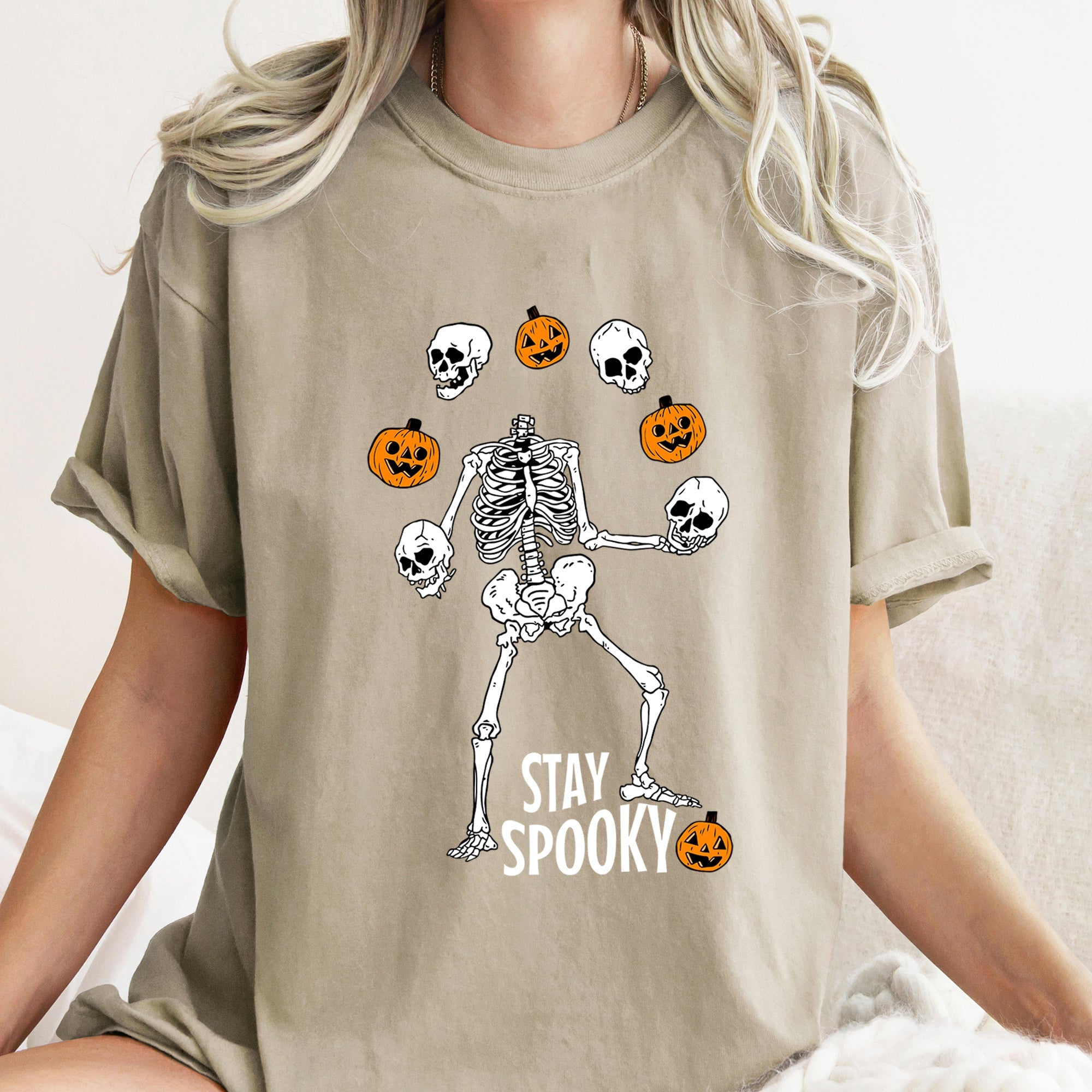 Stay Spooky Juggling Skeleton Retro Halloween Vintage Night Sky Illustration Comfort Colors Tee