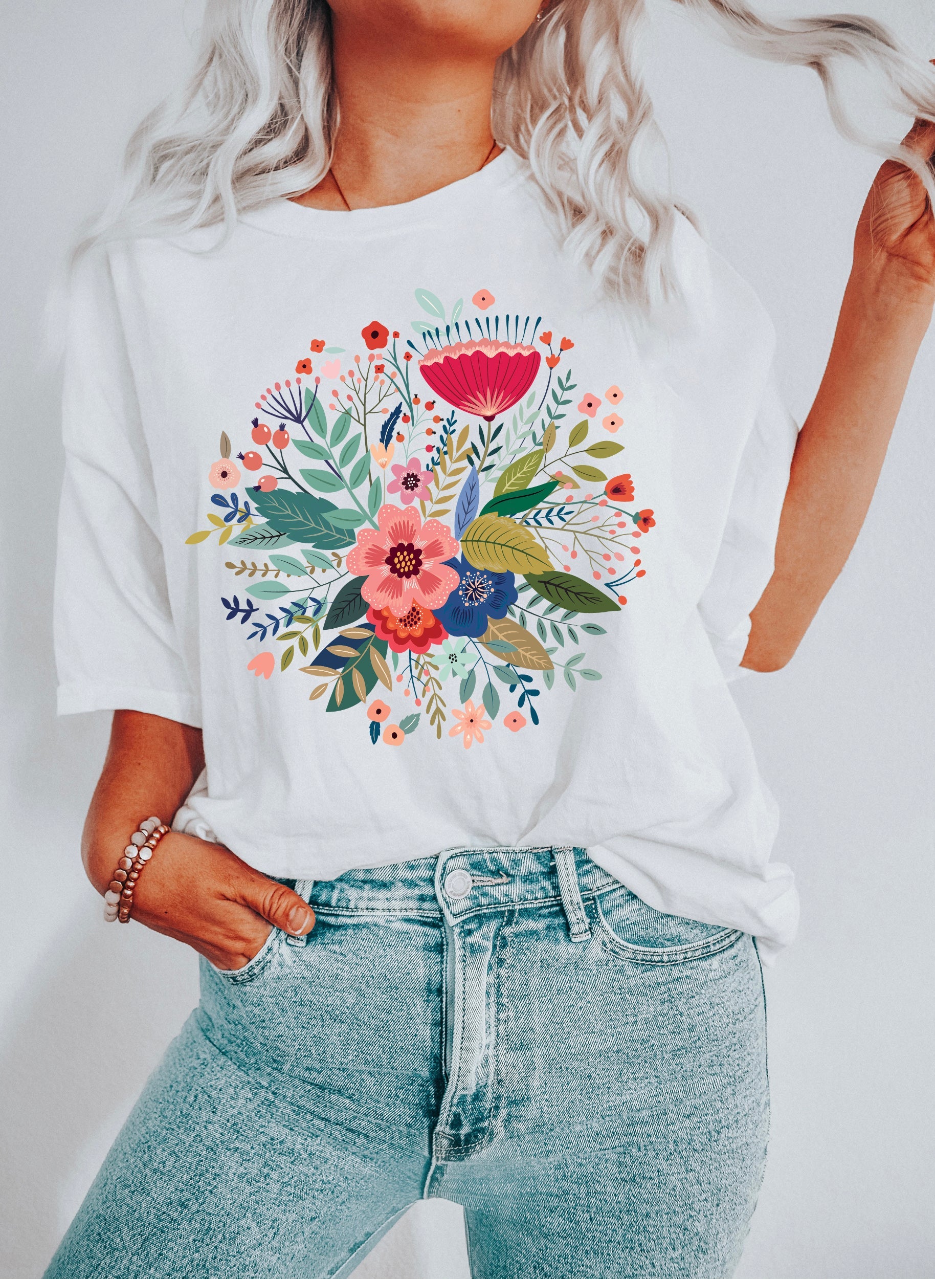 Folk Floral Bloom Vintage Boho Garden Floral Pattern Timeless Rustic Charm Comfort Colors Tee