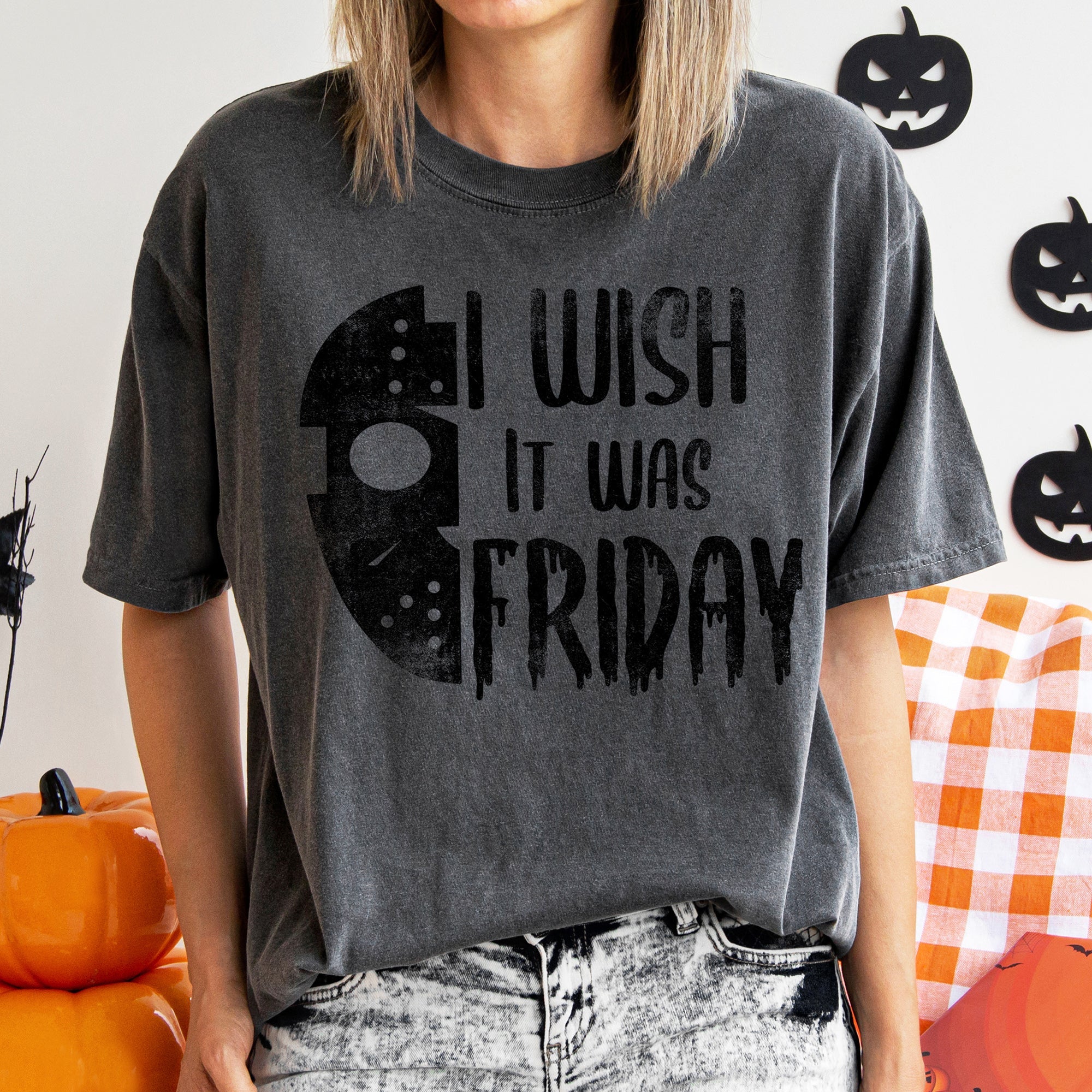 I Wish It Was Friday Retro Halloween Night Theme Vintage Style Artwork Comfort Colors Tee