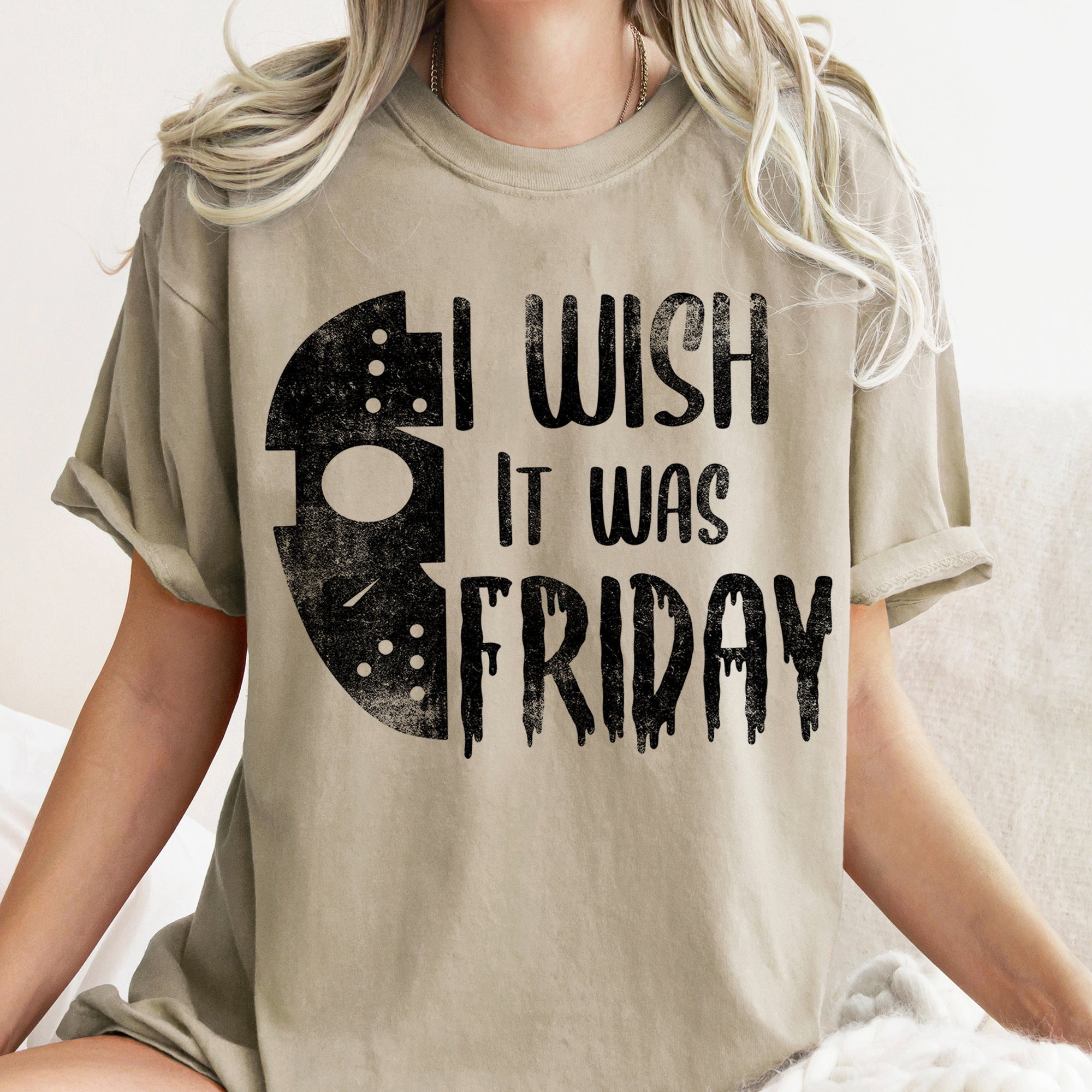 I Wish It Was Friday Retro Halloween Night Theme Vintage Style Artwork Comfort Colors Tee