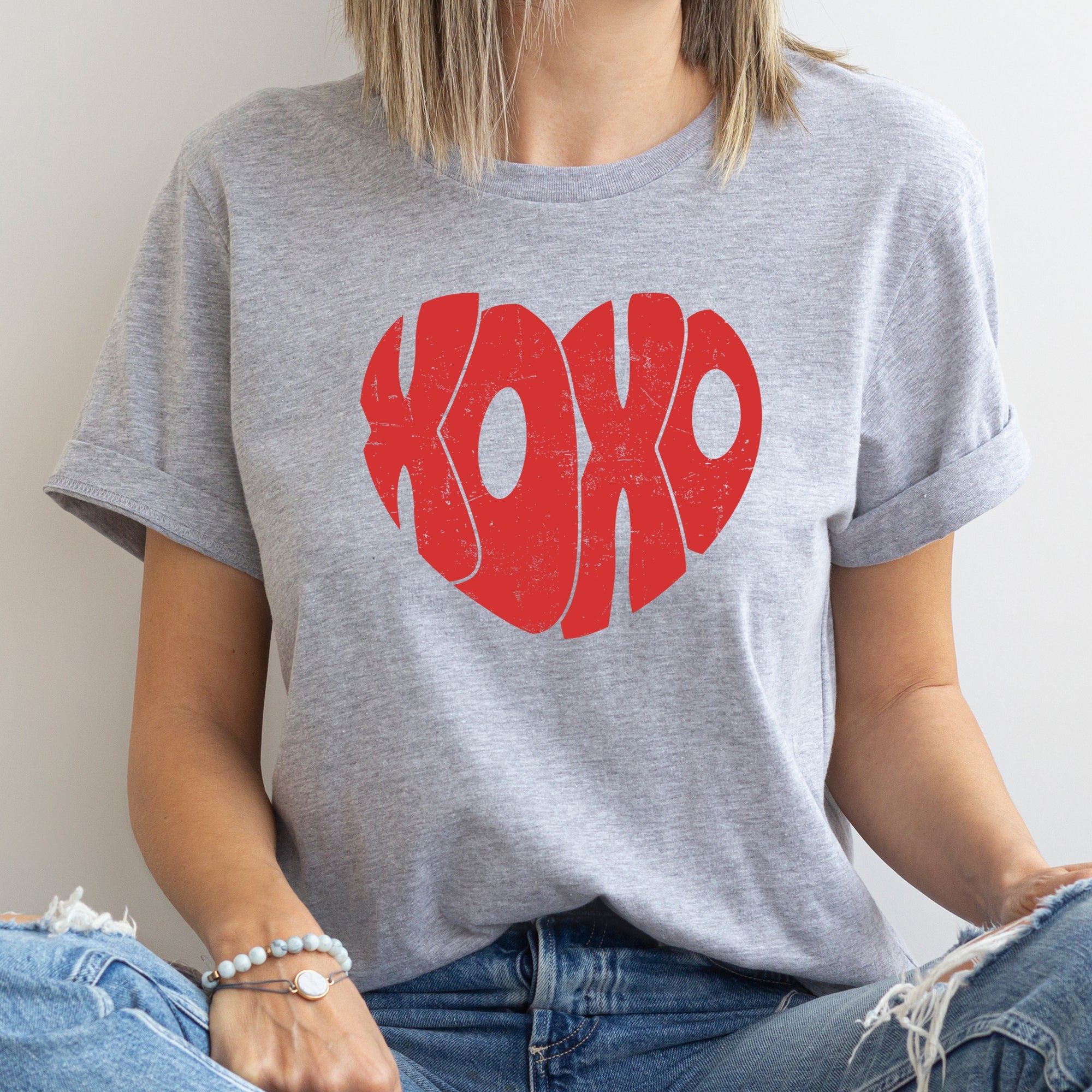 Limited Retro XOXO Heart Vintage Valentine's Day Edition Ultra Soft Classic Graphic Tee